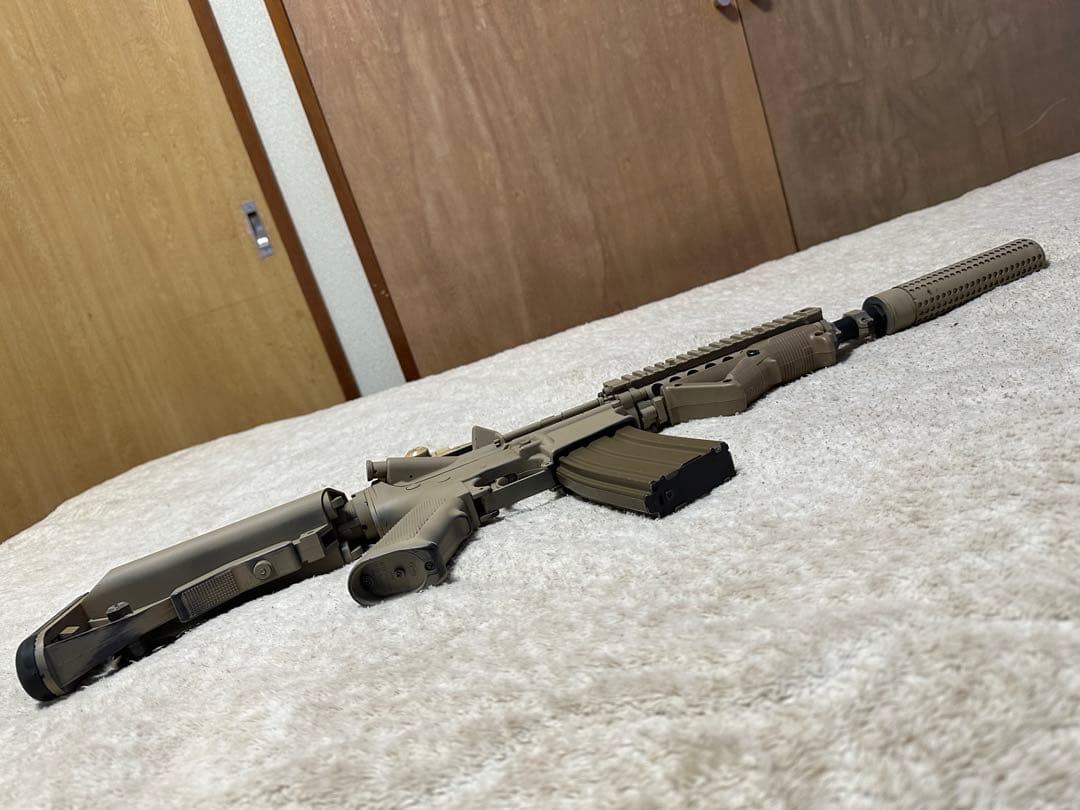 東京マルイ 次世代電動ガン M4A1 CQB-R カスタム MK18