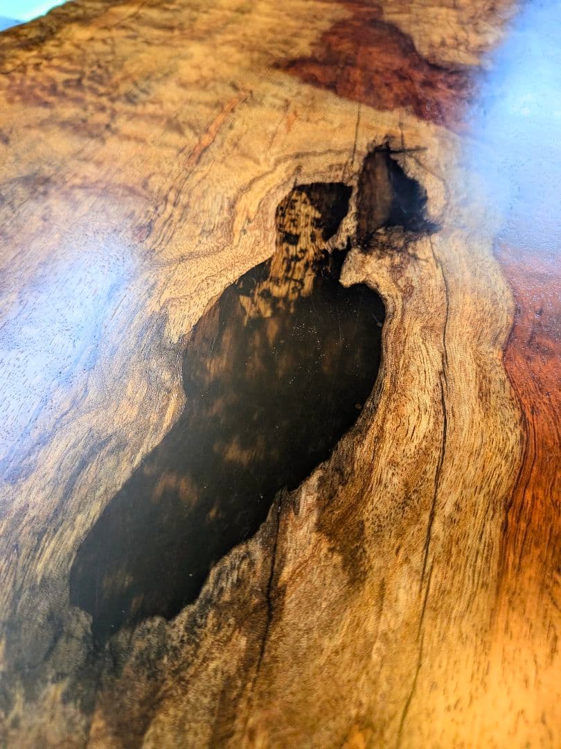 アトリエ木馬、一枚板ダイニングテーブル（150.5センチ）