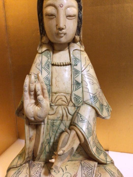 高さ約43センチ　観音像