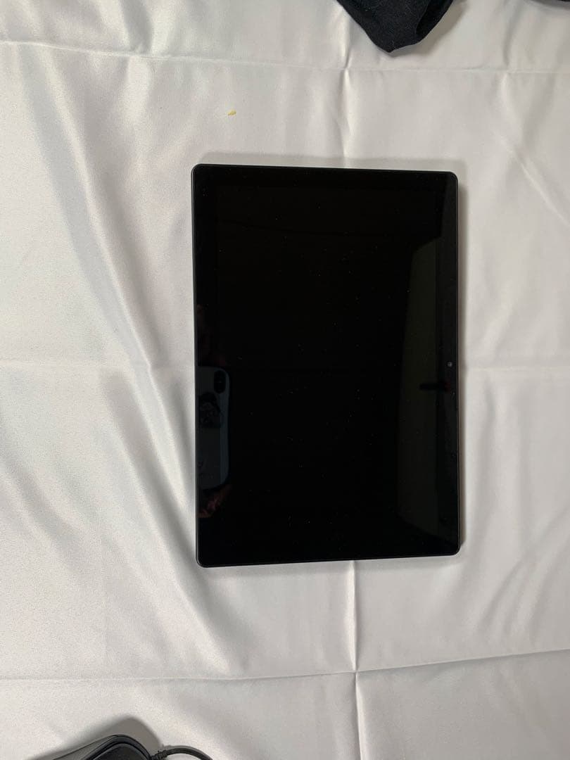 アイリスオーヤマ　LUCA タブレット TM102M4 10インチ ブラック