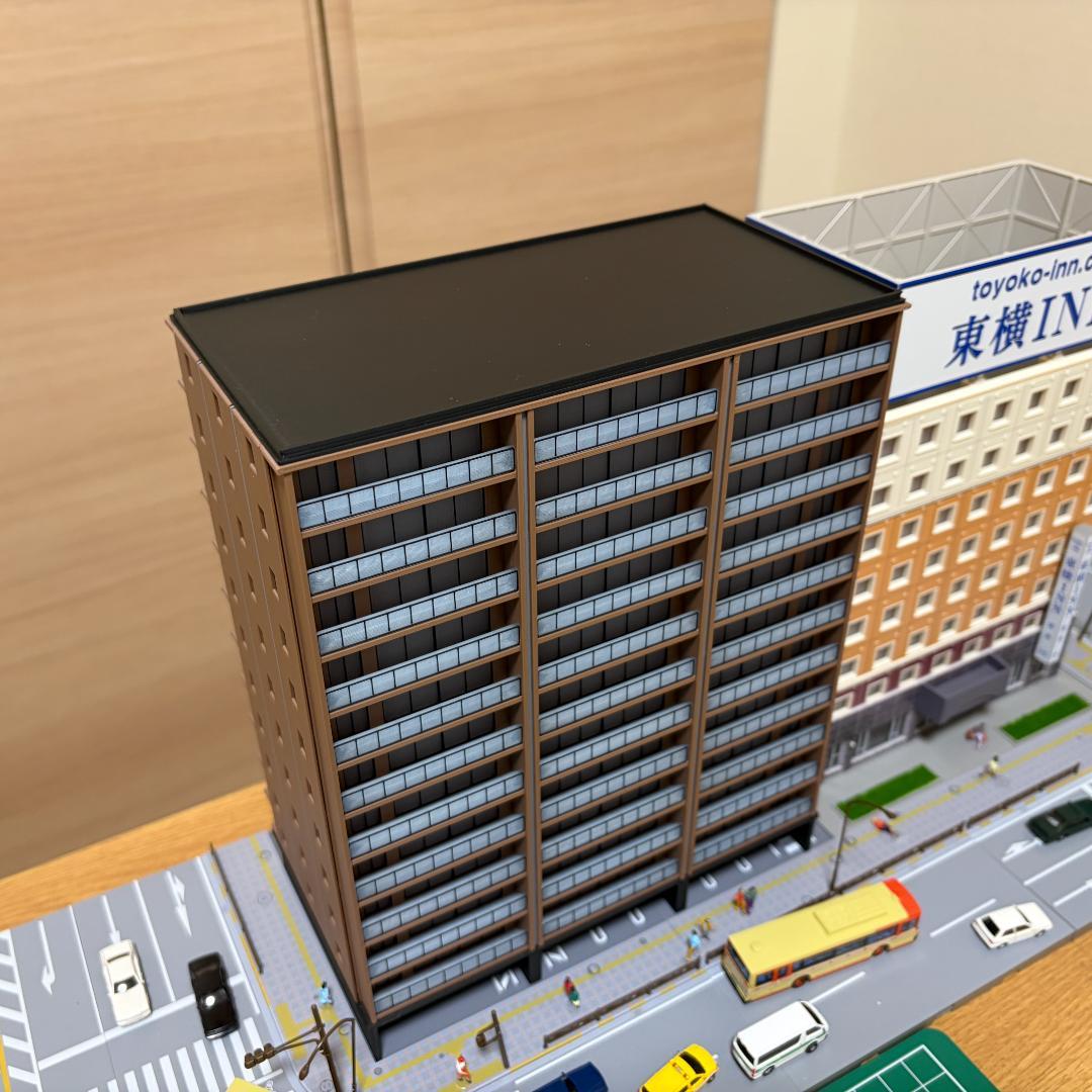 【限定ダークブラウン】Nゲージ 都市型マンションD ストラクチャー（完成品）模型
