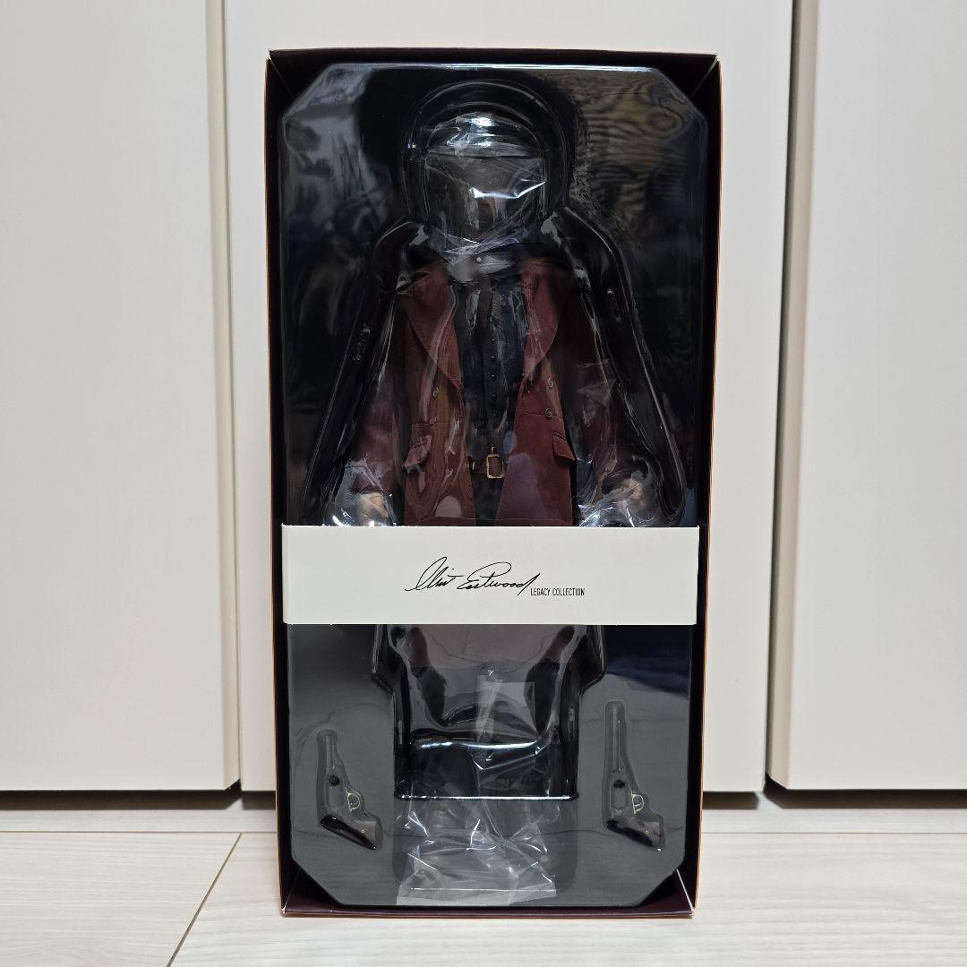 ★新品未使用★ ペイルライダー 1/6スケール クリント・イーストウッド