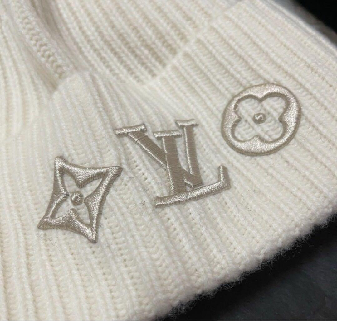 ルイヴィトン ニット帽 ホワイト