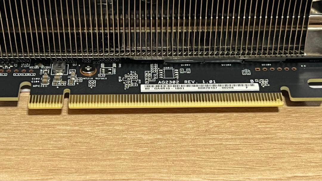 グラフィックボード・グラボ・ビデオカード RX7800 XT 16GB Steel Legend