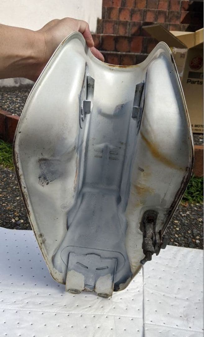 [AG]スズキ グラストラッカー　純正タンク