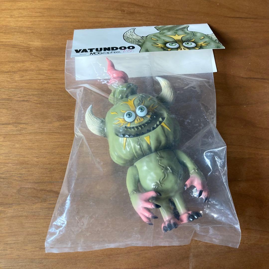 特撮 T9G VATUNDOO MOGraphixx. VINYL JUNKIES