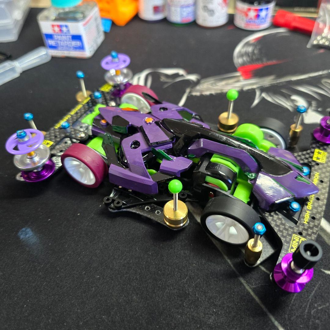 カスタム ミニ四駆 エヴァンゲリオン 初号機　完成品