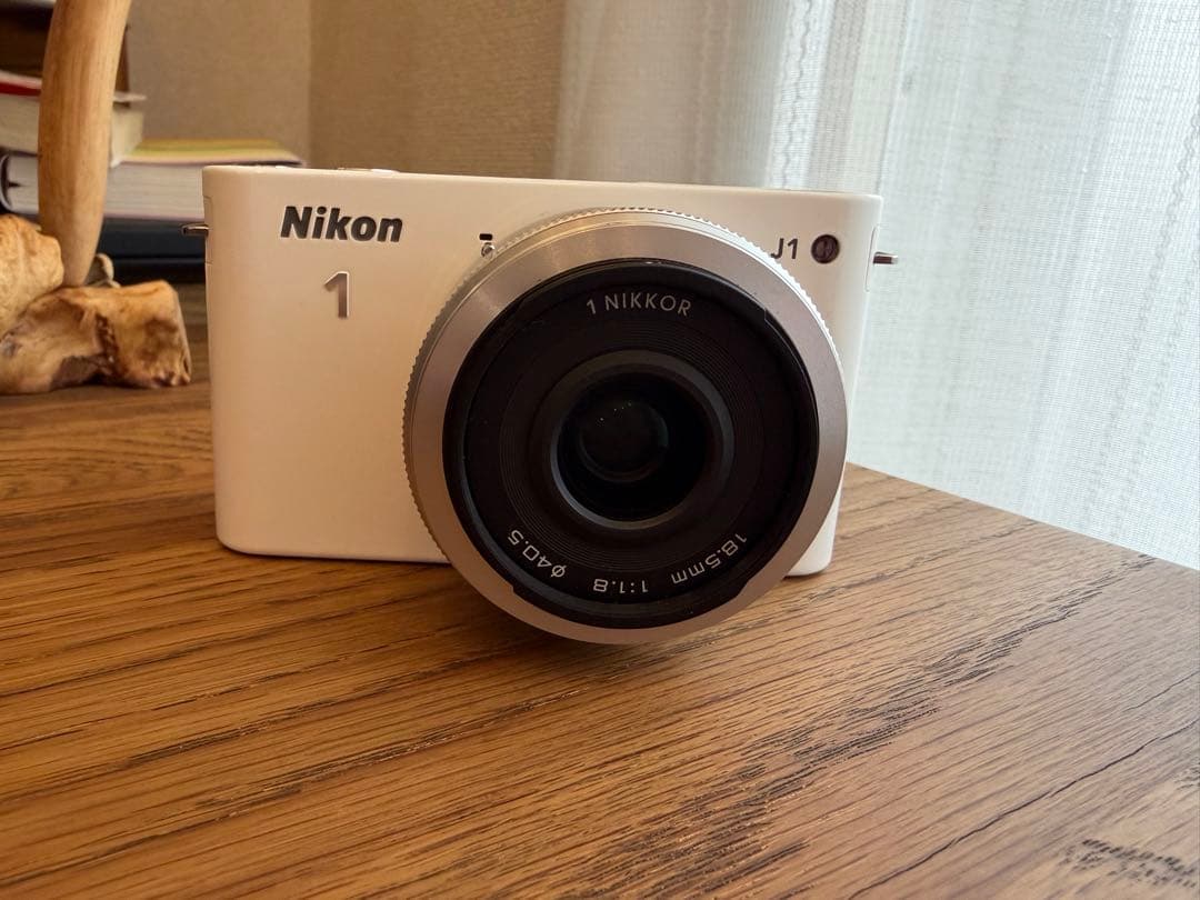 Nikon j1 （1nikkor 18.5単焦点レンズ付き）