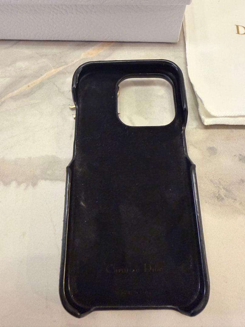Dior 15ProiPhoneカバー