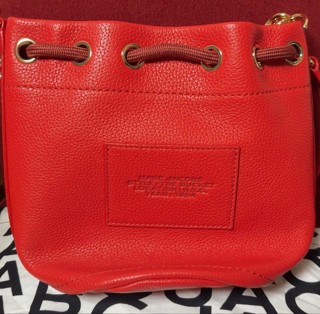 マークジェイコブス　ザ・バケットバッグ　ショルダー　赤