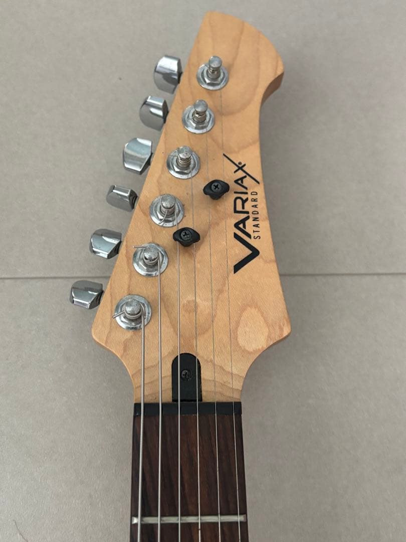 Variax Standard エレキギター ホワイト