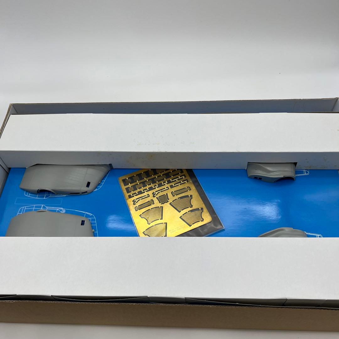 1/35 CH-47A チヌーク 大型輸送ヘリコプター プラモデル