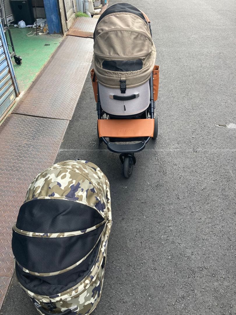 ペットカート エアバギーDOME3 AIRBUGGYサイズラージ ベージュと迷彩