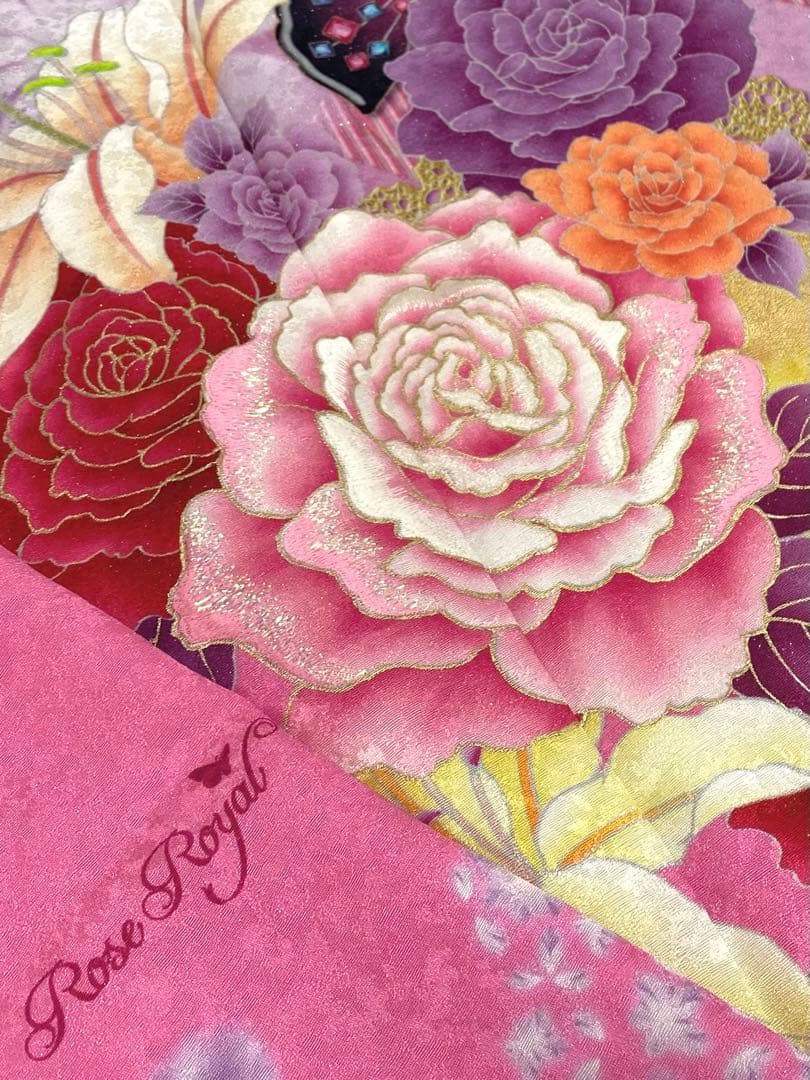 振袖 豪華 銀通し 刺繍 金彩 紋意匠 薔薇 百合 身丈161cm 撥水加工済