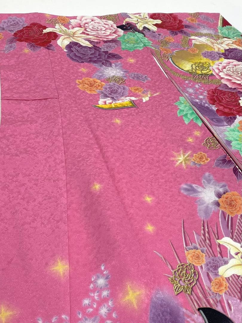 振袖 豪華 銀通し 刺繍 金彩 紋意匠 薔薇 百合 身丈161cm 撥水加工済