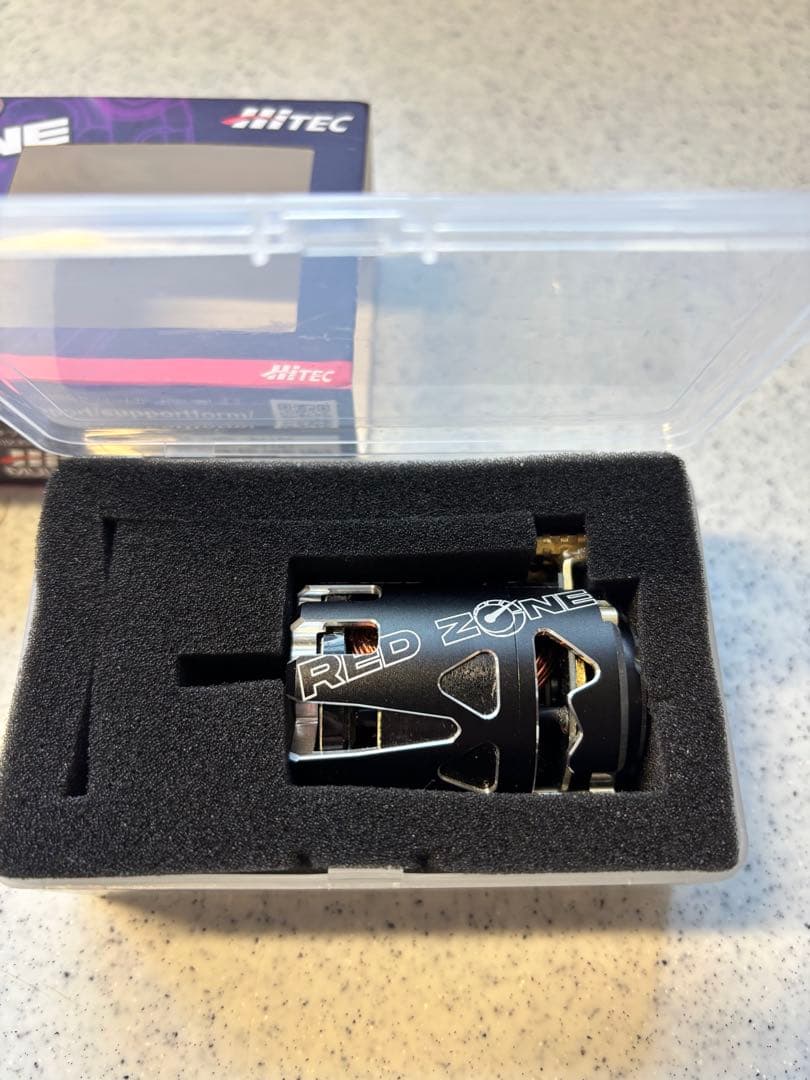 Hitec RED ZONE XZ-1350 ブラシレスモーター 2800KV