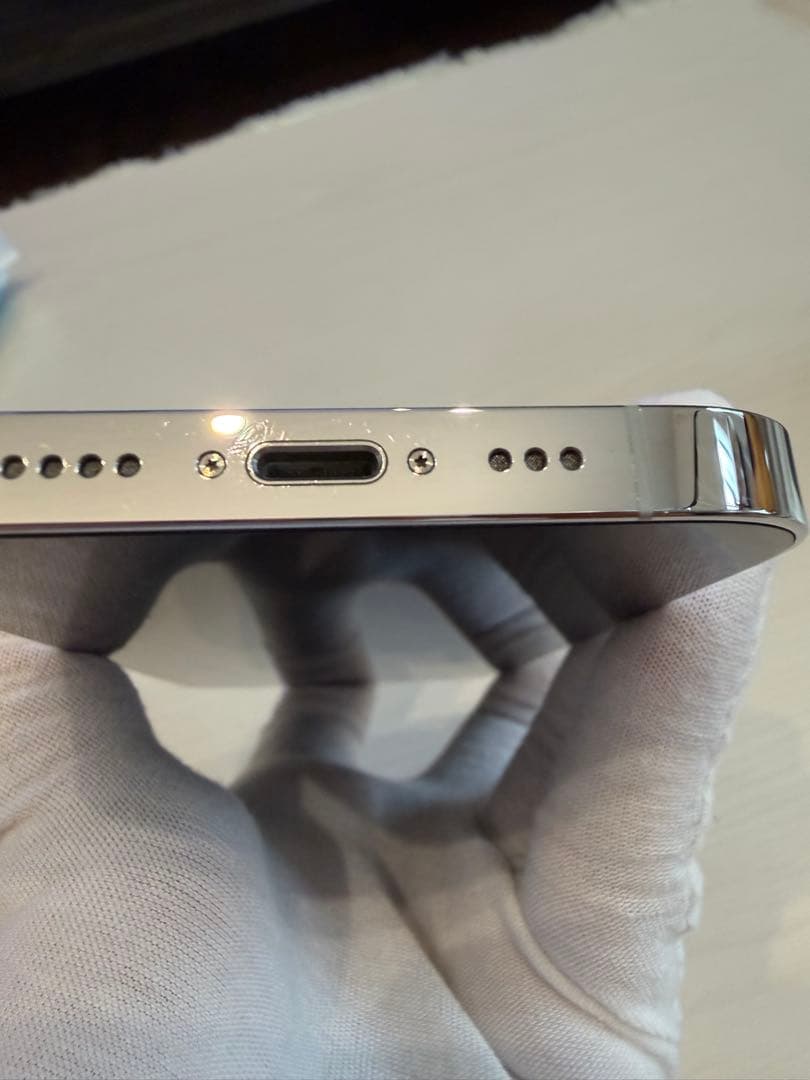 iPhone 14 Pro シルバー SIMロックフリー　256GB