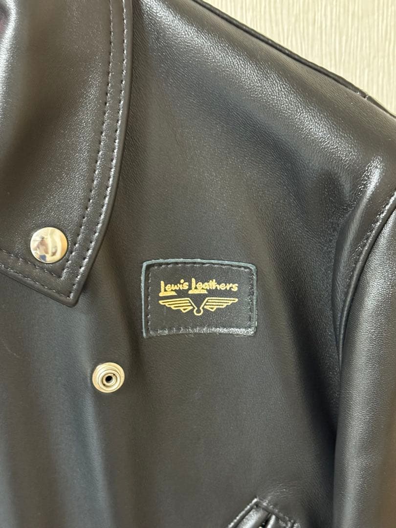 ルイスレザー　サイクロン　ラットランドシープ　44インチ