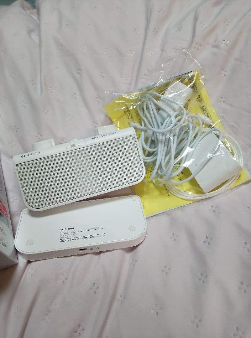 美品✨️東芝 TY-WSD20 W テレビ用ワイヤレススピーカー