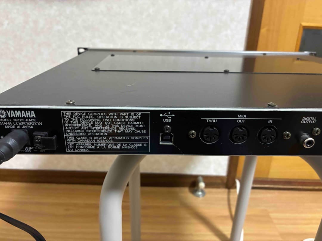 YAMAHA MOTIF RACK 　動作確認済　電源アダプター　取説他付き