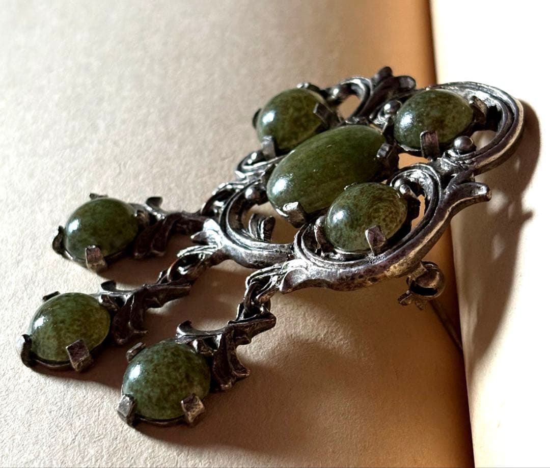 3364ヴィンテージ☆英国/MIRACLE/カボションブローチ