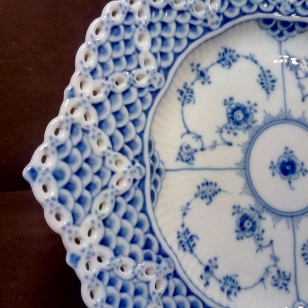 ローヤルコペンハーゲン透し皿