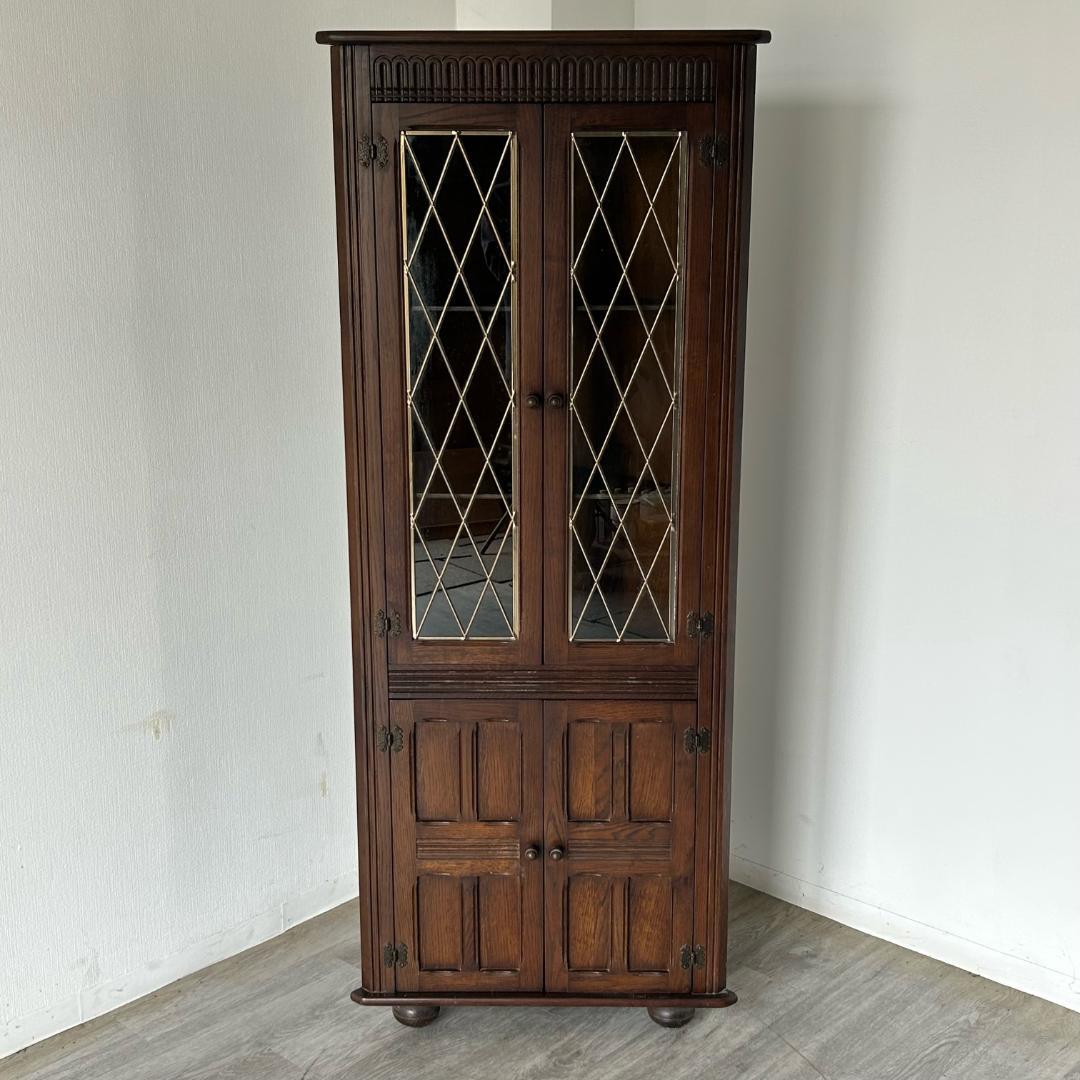 イギリス アンティーク　家具 コーナーキャビネット　1950年頃 512A