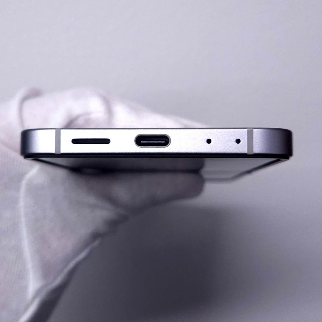 Galaxy Z FLIP6 256GB シルバー SIMフリー【A級】