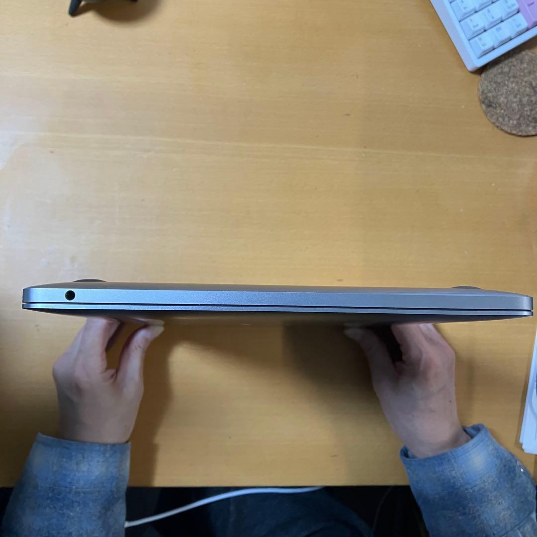 MacBook Pro 2020 intel 充放電186回 箱あり