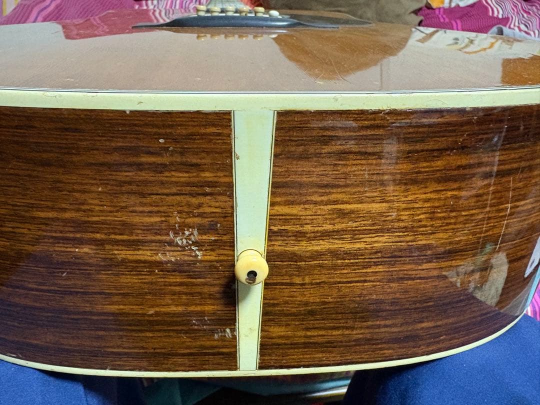 Martin & Co. アコースティックギター 1972年製 D-28　檄鳴り