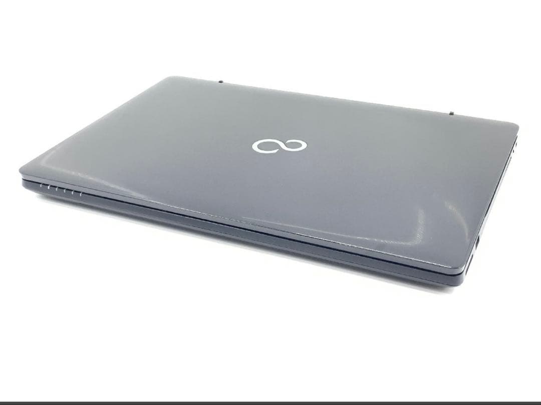 ノートPC CPUi7 SSD1TB 32GB