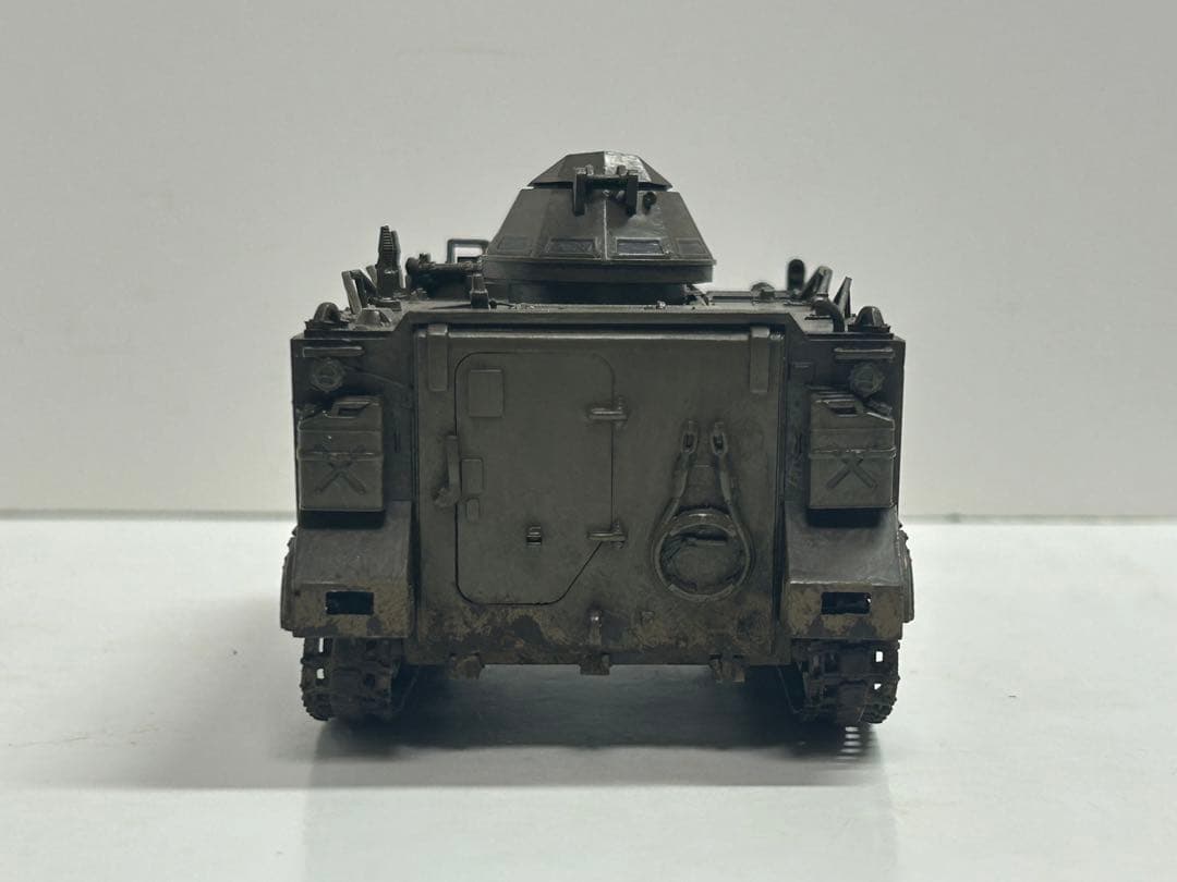 アカデミー　1/35 M132A1 完成品　戦車　装甲車模型　オーストラリア