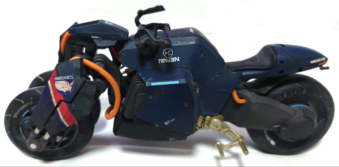 リバース・トライク 塗装済完成品　「DEATH STRANDING」可変型