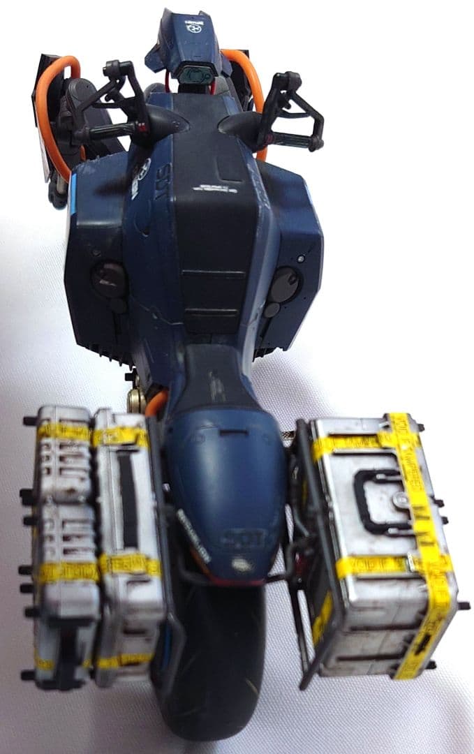 リバース・トライク 塗装済完成品　「DEATH STRANDING」可変型