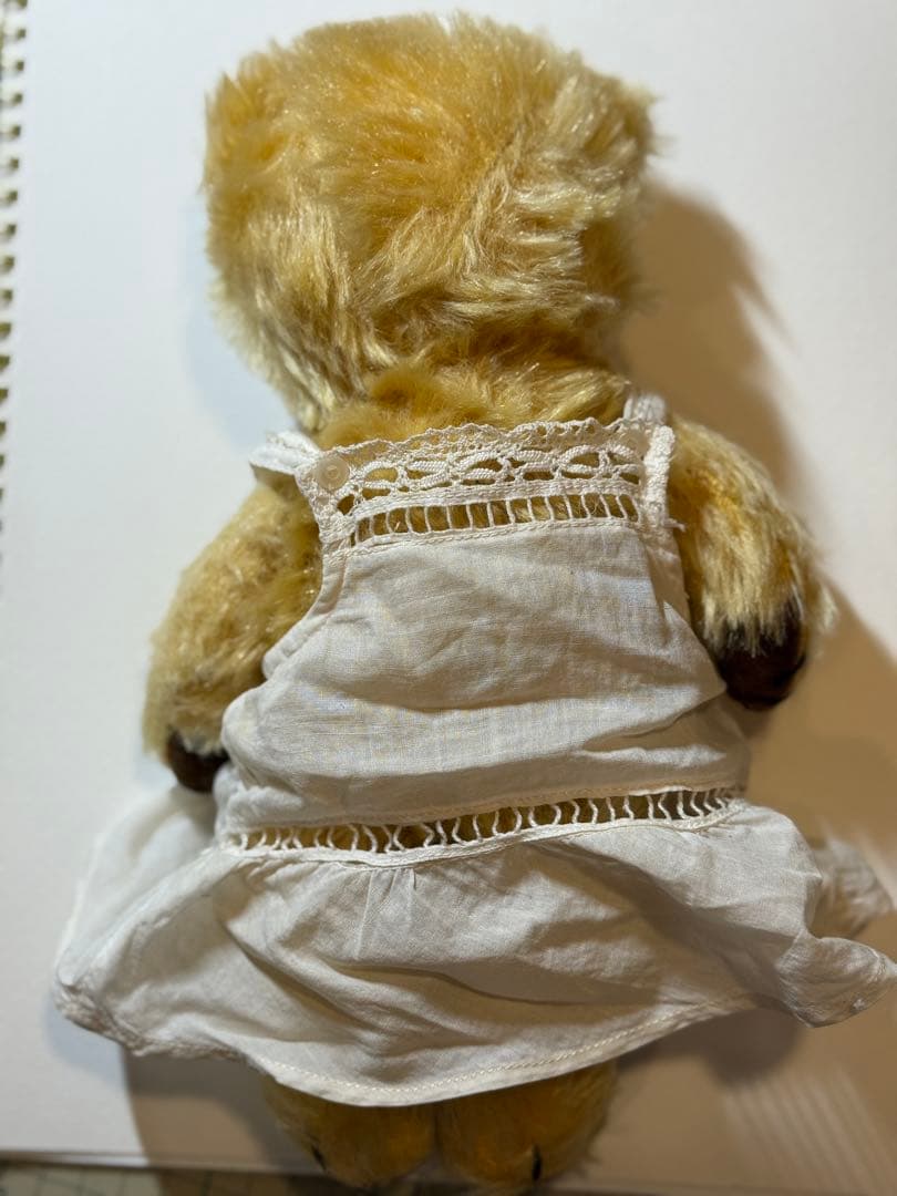 チャドバレー　アンティークテディベア アンティークドレス付き