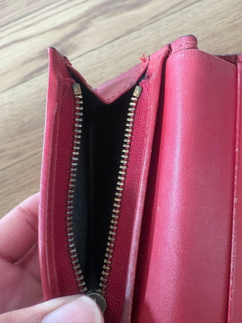 た*͚様 Gucci チェリー柄　さくらんぼ二つ折り財布