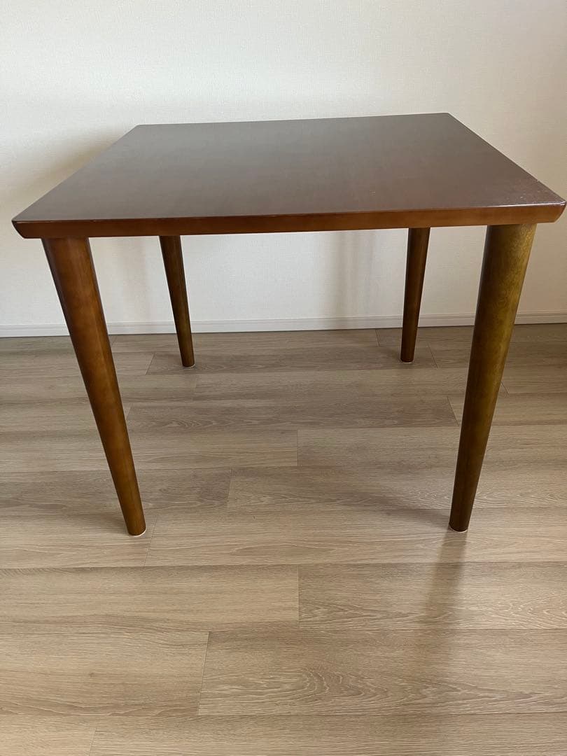 カリモク60 プラス　ダイニングテーブル　800