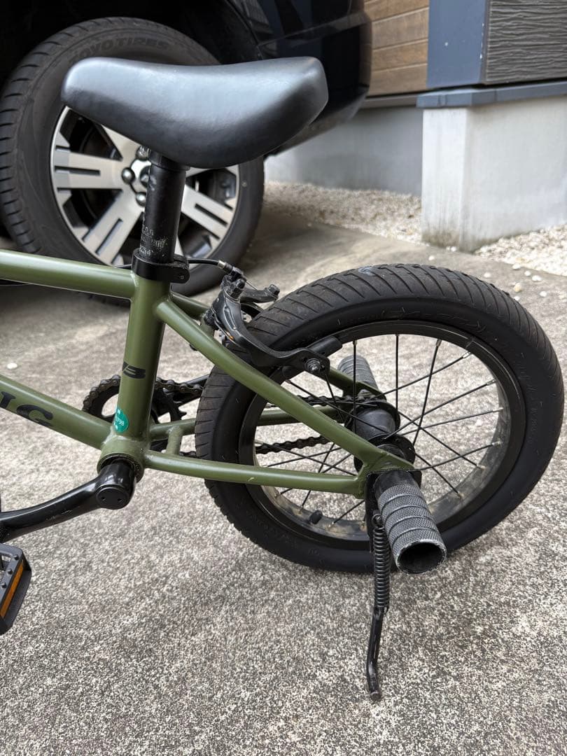 PLUG 14 BMXバイク ジャイロ付き　キッズ　子供 定価約5万5,000円