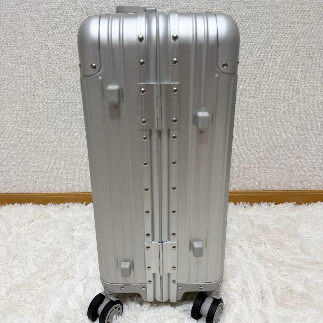 【未使用】Mercedes-Benz キャリーケース スーツケース　32L 4輪