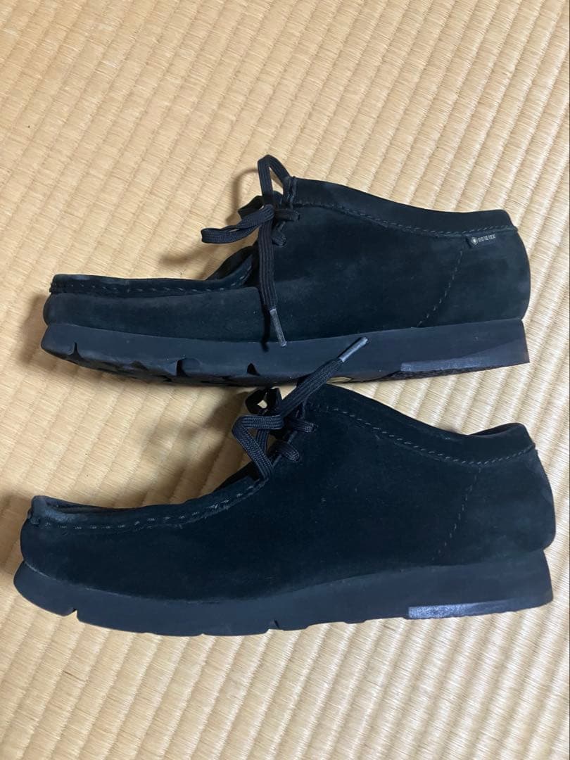 クラークス　ワラビー　ゴアテックス　25.5㎝　ブラック　スエード　黒