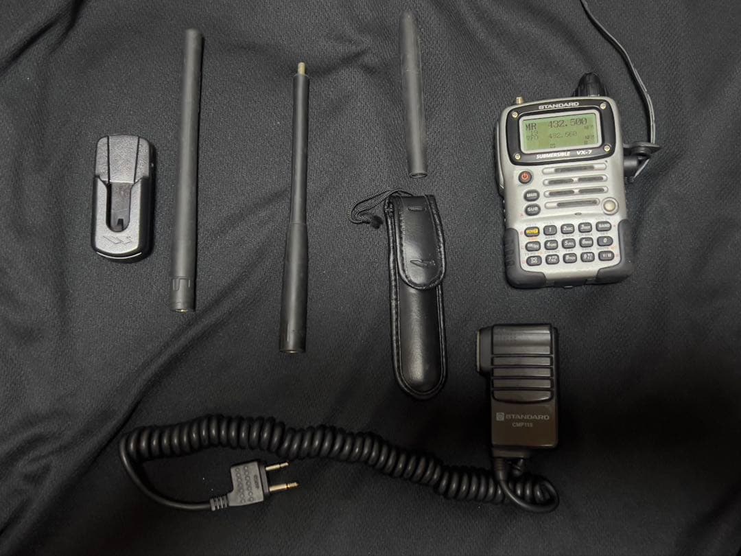 八重洲無線 STANDARD VX-7 トリプルバンド受信機 アンテナ付き