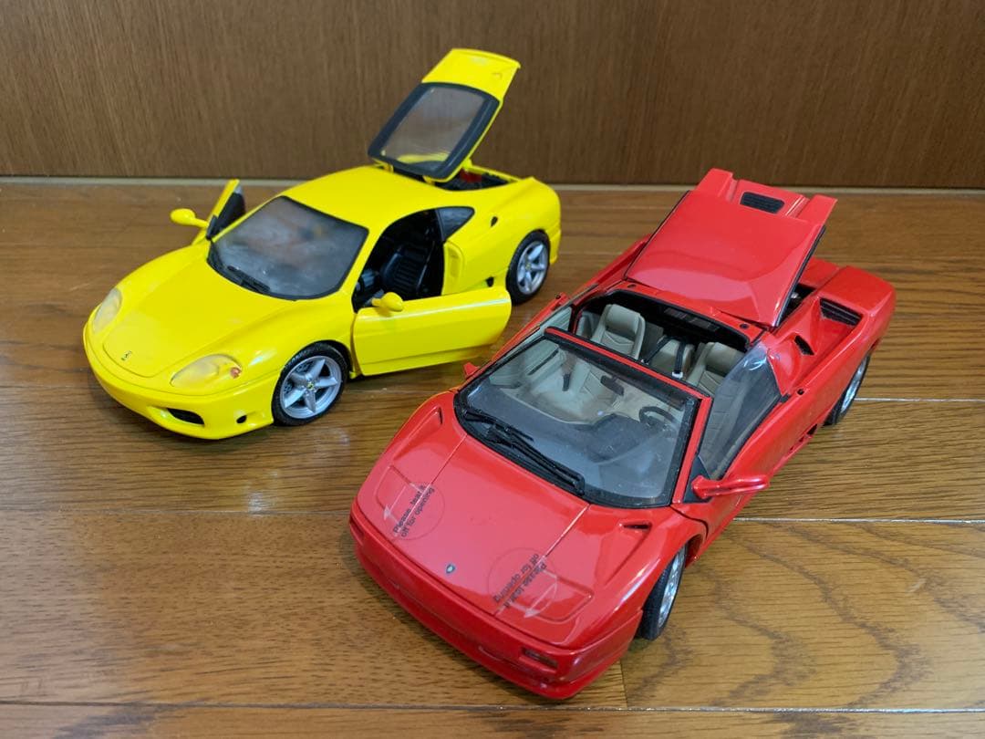 ２台セット　フェラーリ 1/18