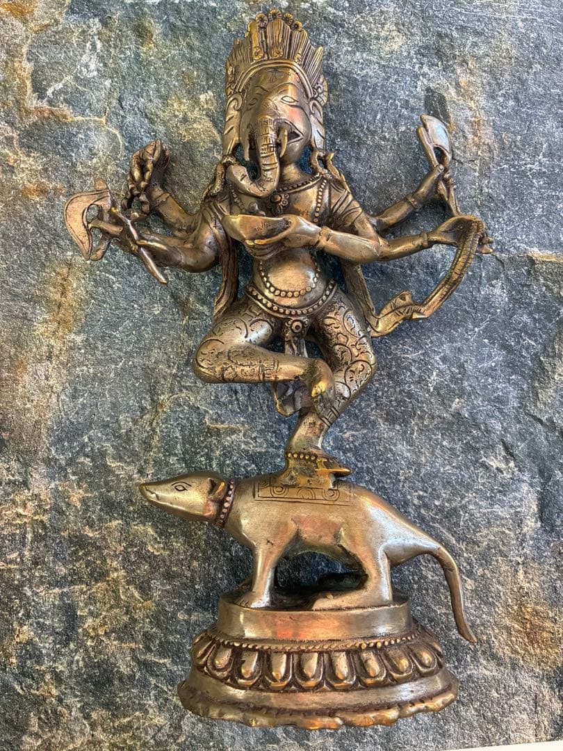 ガネーシャ　ムシカ　置物　真鍮　ネズミに乗ったガネーシャはレア
