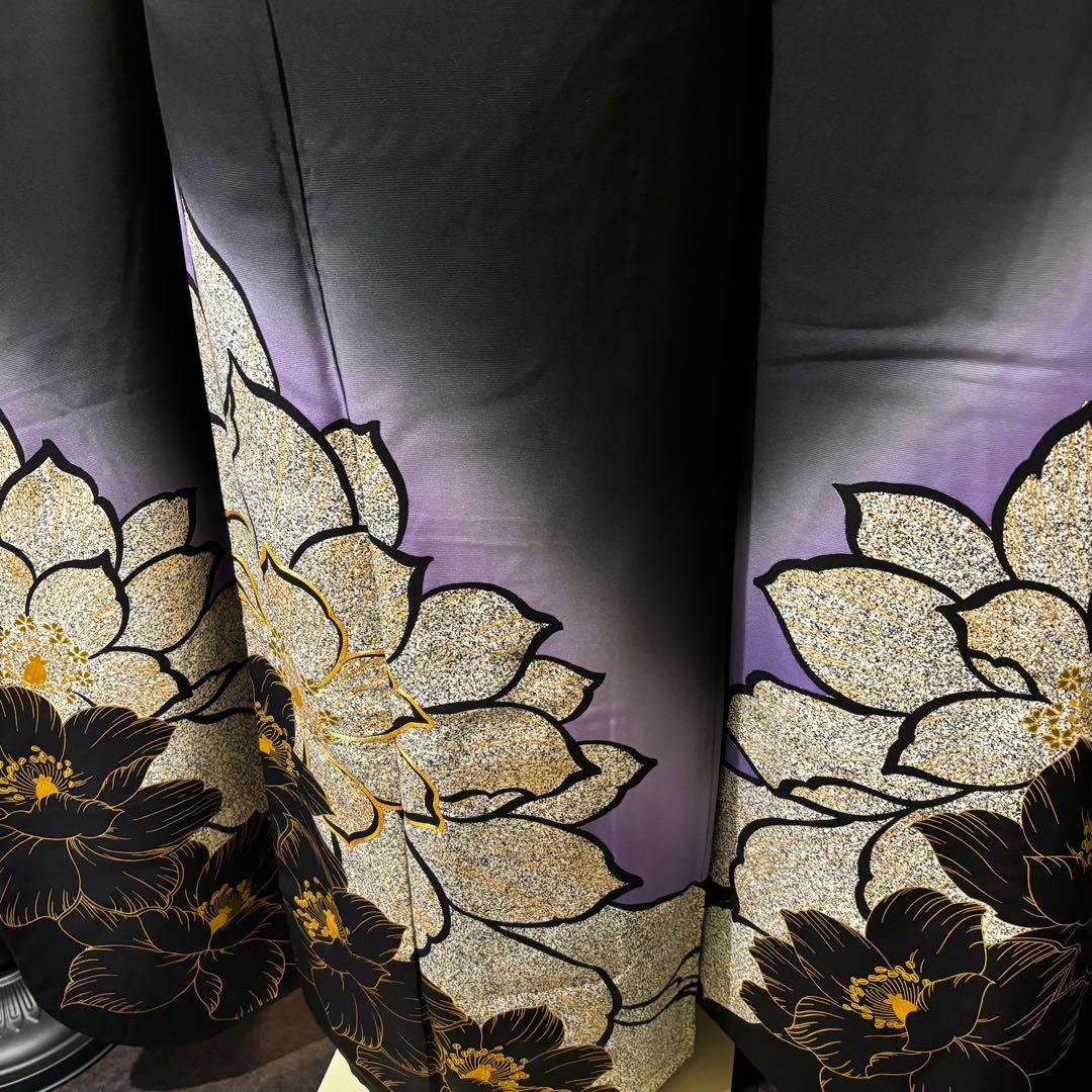 美品　黒地　大柄　金駒刺繍　金彩　逸品　振袖　フルセット 振り袖