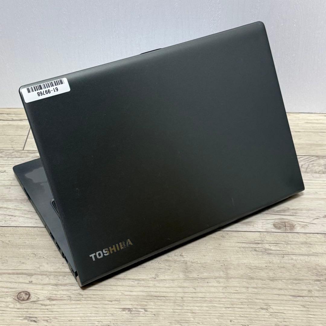 dynabook R63DN 第8世代i5 8GB SSD Windows11