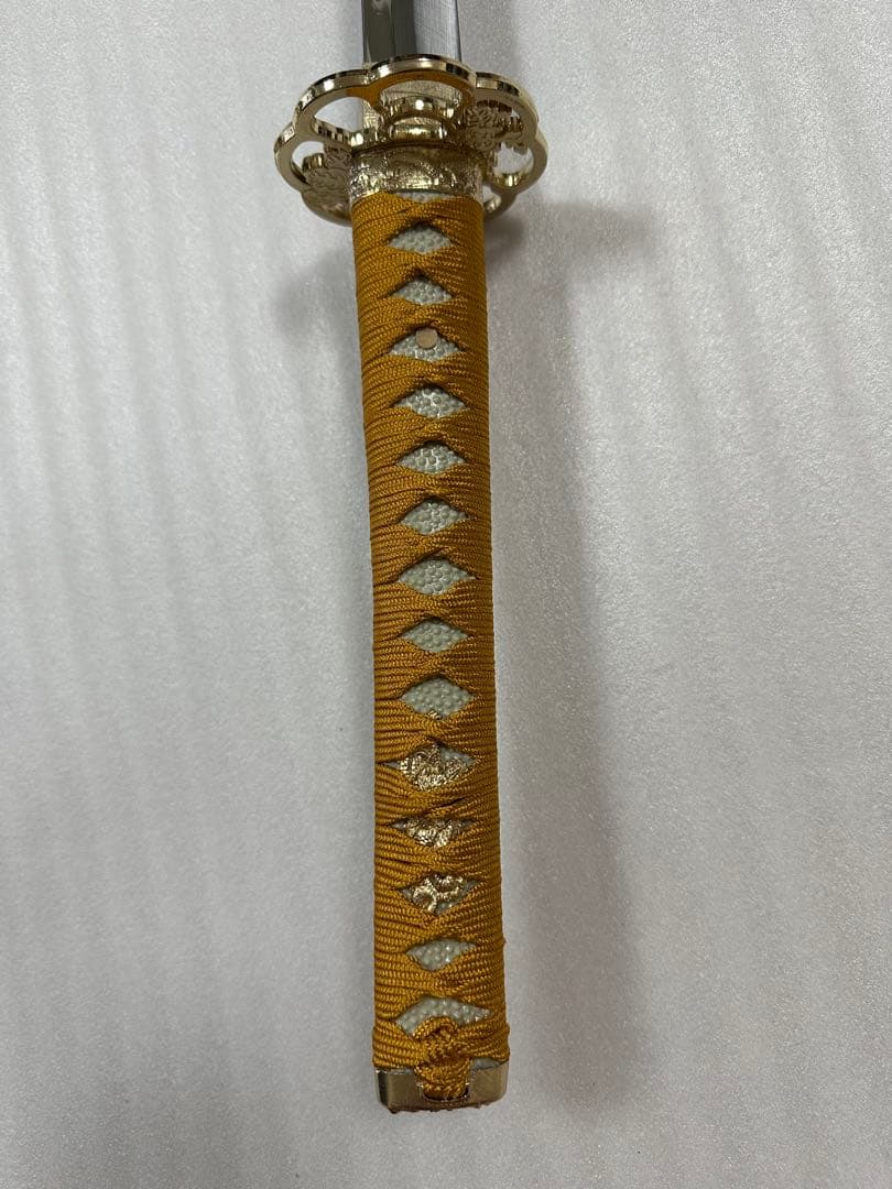 新品 模造刀　打刀 金鞘　コスプレ 鞘付き長さ約105cm 26A3