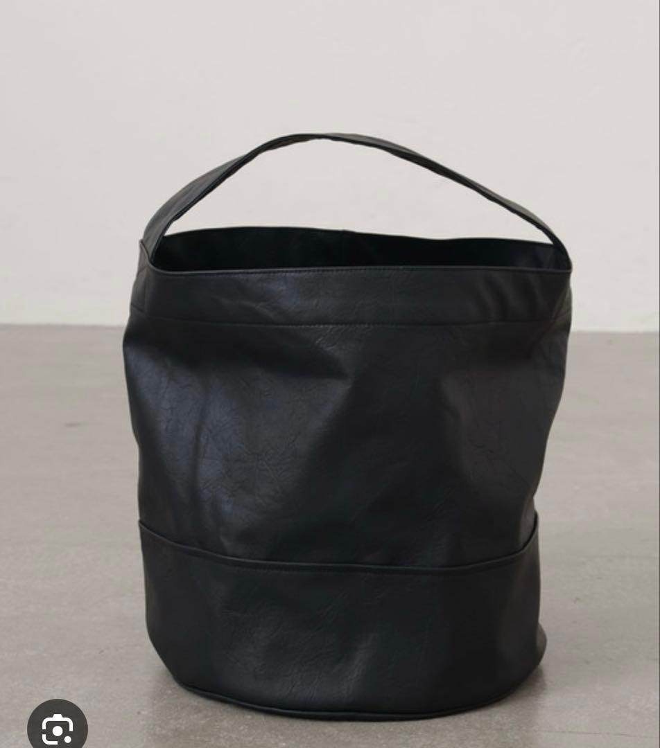 ジャーナルスタンダードラックス フェイクレザーサークルBag M ブラック