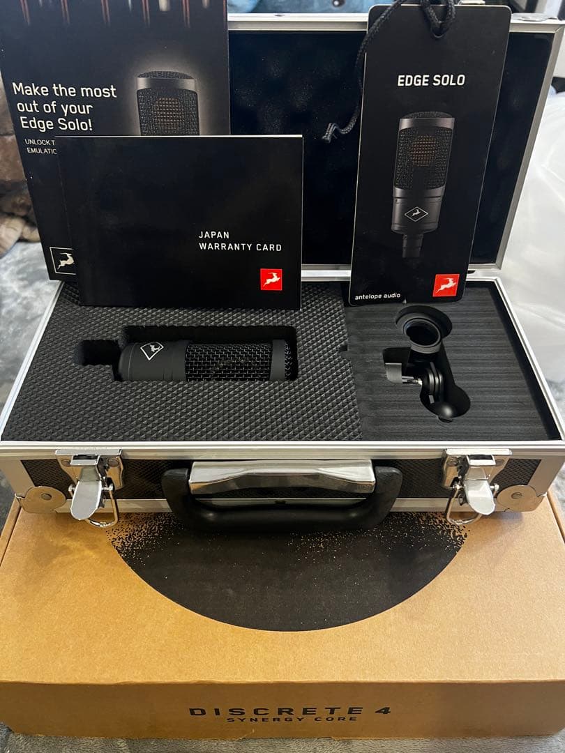 Antelope Audio Discrete 4 マイクセット