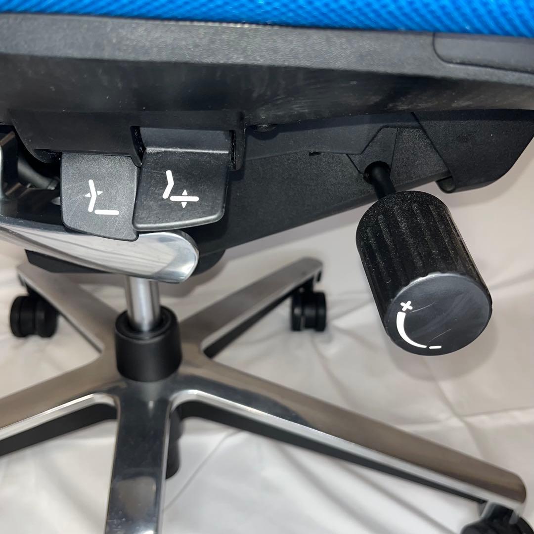 KOKUYO （コクヨ）INSPINE（インスパイン） 高機能オフィスチェア