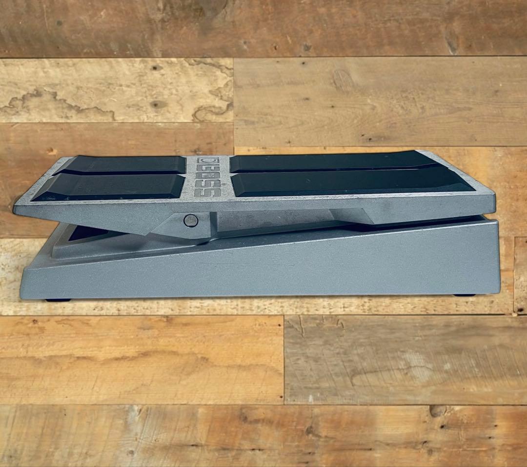 BOSS FV-500L ボリュームペダル